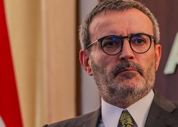 AKP'li Mahir Ünal: CHP seçmeni rasyonel tercih modeliyle oy verme davranışı göstermiyor