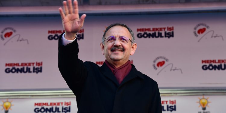 AKP’li Özhaseki: Ekmek 1 lira iken alamıyorsunuz, 5 lira iken rahat alabiliyorsunuz