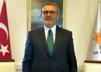 AKP'li Ünal: AK Parti seçmeni rasyonel davranıyor, CHP seçmeni rasyonel değil