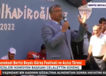 AKP'li vekil hakaretler savurdu, vali alkışladı; CHP'den tepki gecikmedi: İşte o anlar...