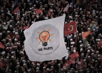 AKP'li vekiller ‘kale’ kabul edilen yerlerde bile sokağa çıkamıyor: 'Partiye serzeniş var'