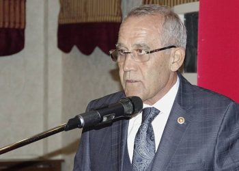 Abdurrahman Arıcı'dan hakem açıklaması: Babalarının sayesinde bir yerlere gelenlere ahkâm kestirtmem