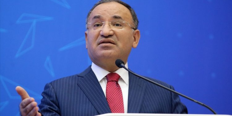 Adalet Bakanı Bozdağ: KHK’ların mağdur ettiği kimse yok