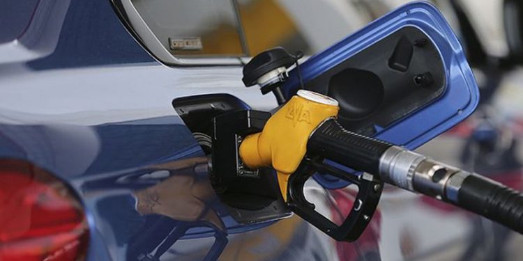 Akaryakıtta 1 milyar liralık kamu zararı