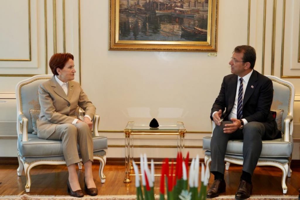 Akşener, İmamoğlu’nu ziyaret etti 