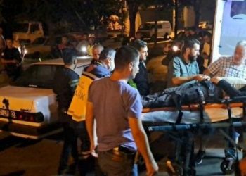 Alkollü sürücü, 'Dur' ihtarında bulunan bekçiye çarptı