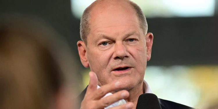 Almanya Başbakanı Scholz: Rusya'dan doğalgaz ithalatını durdurmayacağız