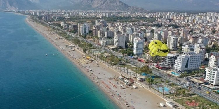 Almanya’da ucuzluk marketinde satılan ‘Türkiye tatili’ kısa sürede tükenmiş