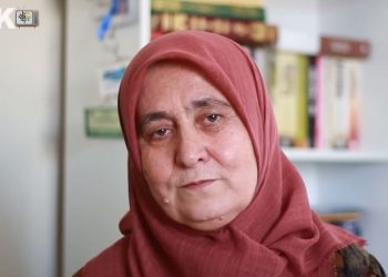 Anne Fatma Sarıahmetoğlu: ‘Oğlum cezaevinde bir üniversite bitirdi, ikincisini de okuyor, cezaevinde de mi soruları verdiler?’