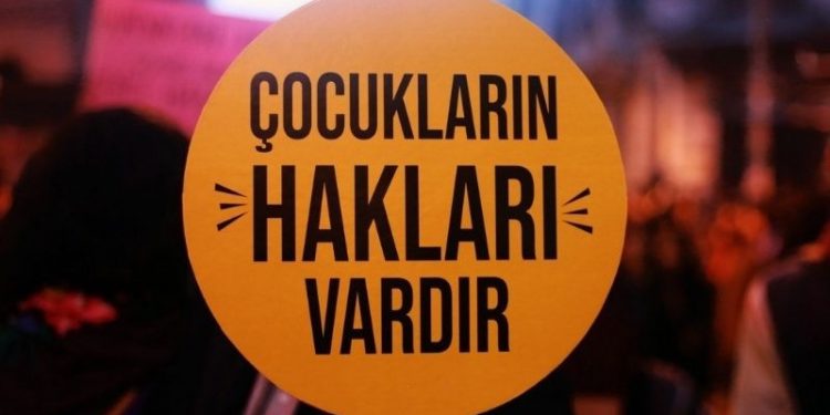 Antep'te bebeklerini çöpe bırakan ebeveynler tutuklandı