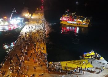 Av yasağı sona erdi: Balıkçılar törenle açık denize uğurlandı
