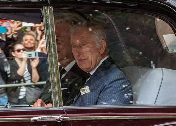 Avustralya ve Yeni Zelanda, Britanya'da tahta geçen Kral III. Charles'a 'biat ettiklerini' açıkladı