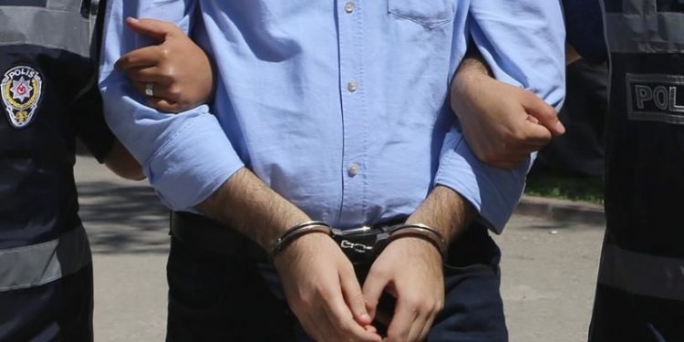 Bağcılar'daki anne cinayetinde video çeken ve paylaşan 3 kişi gözaltına alındı