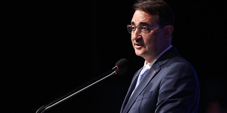 Bakan Dönmez enerji fiyatlarını eleştirdi: 25-30 yıldır bu sektörün içindeyim, böyle bir artışın yaşandığını ben hatırlamıyorum