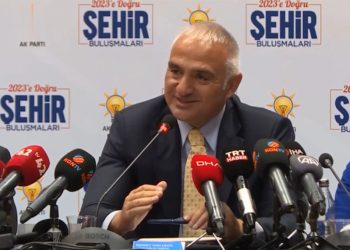 Bakan Ersoy’dan dar gelirli vatandaşlara ‘kışın tatile gidin’ tavsiyesi