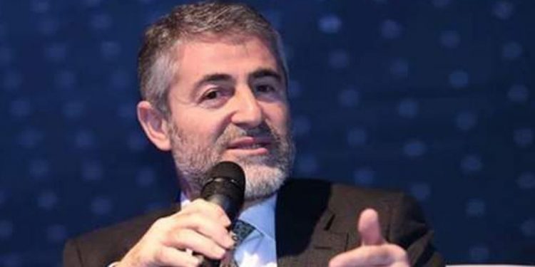 Bakan Nebati, Financial Times'ın 'Türkiye'nin kasasını kim dolduruyor?' başlıklı makalesine yanıt verdi