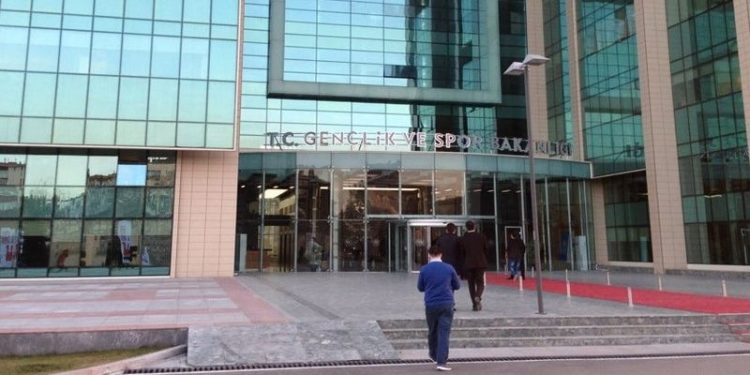 Bakanlık 23 milyon TL’lik parayı takip etmemiş: Sayıştay'dan görev uyarısı