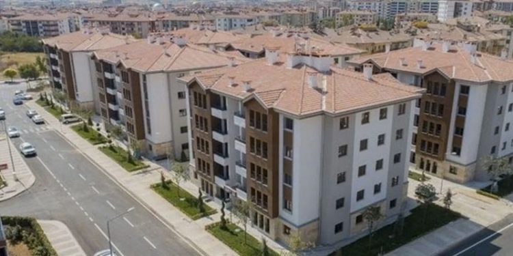 Bakanlık açıkladı: Sosyal konut projelerine hane halkı adına kaç kişi başvurabilir?