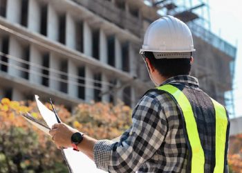 Bakanlık yargı kararını tanımadı: KHK’lı mühendise beraat etmesine rağmen belge verilmedi