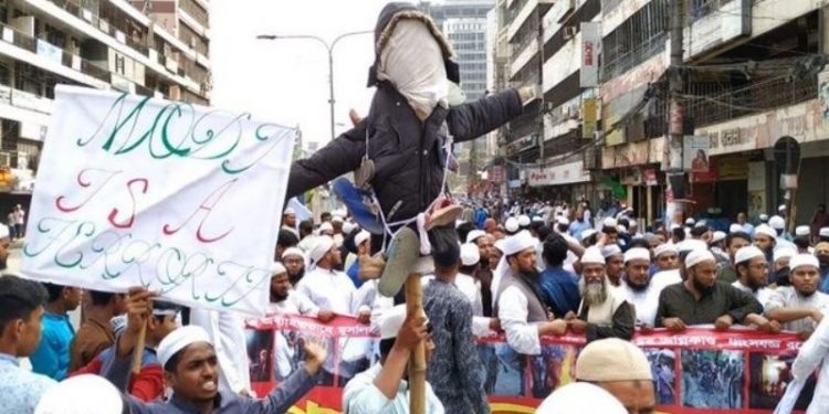 Bangladeş'te ana muhalefet partililer ile polis arasında çatışma: 1 ölü