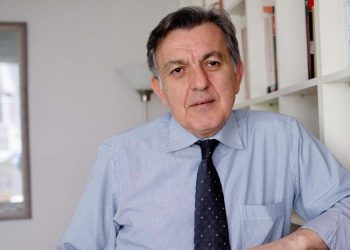 Bekir Ağırdır: İktidar kaybetme eğilimi gösteriyor