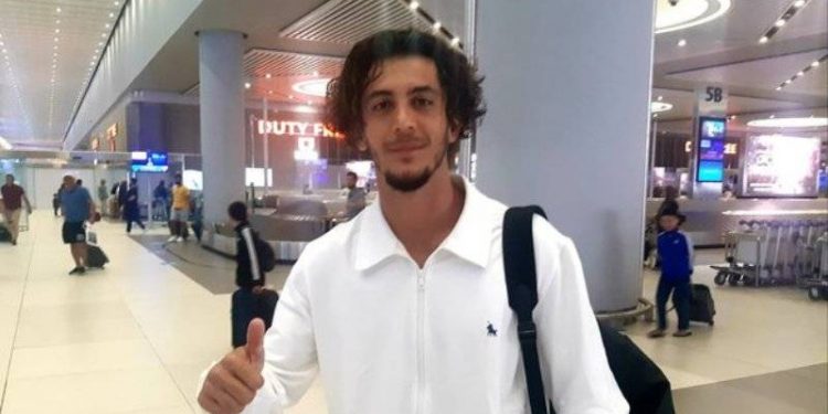 Beşiktaş'ın yeni transferi Tayfur Bingöl, İstanbul'a geldi