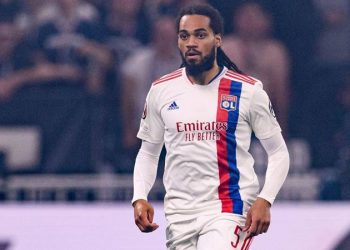 Beşiktaş'tan Denayer'a son teklif