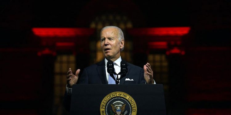 Biden: Trump ve destekçileri ABD demokrasisi için tehdit