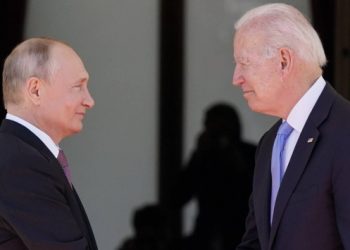Biden'dan Putin'e 'n&uuml;kleer silah' &ccedil;ağrısı: Yapma, yapma, yapma