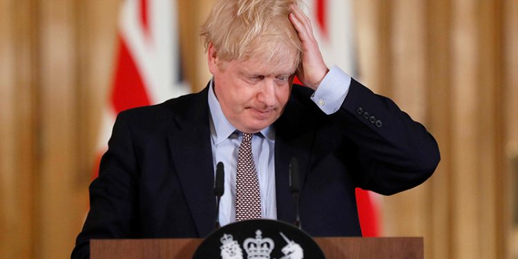 Boris Johnson'dan elektrik faturasından şikayetçi olanlara öneri: "Eski su ısıtıcınızı yenisiyle değiştirin"