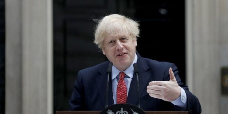 Boris Johnson'dan tepki çeken tasarruf önerisi
