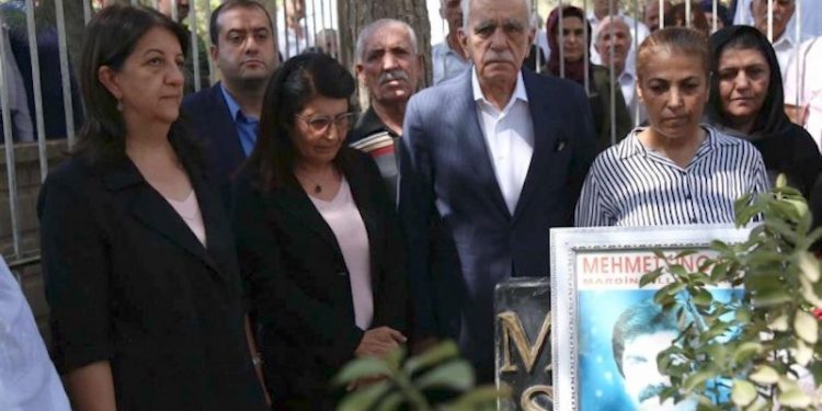 Buldan: Semra Güzel'e başını öne eğdirme girişimi onlara iyi bir ders oldu