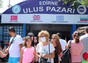 Bulgarların gelişi yüzde 30 arttı, iş yeri kiraları 50 bin liraya çıktı