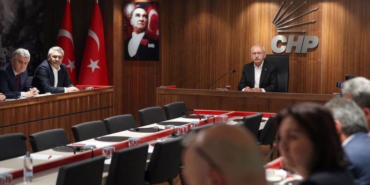 CHP kurmayları: Birinci önceliğimiz adaylık olursa AKP’den farkımız olmaz