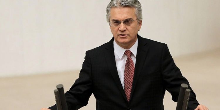 CHP'li Kuşoğlu: Masada Kılıçdaroğlu'nun adaylığına karşı çıkan yok