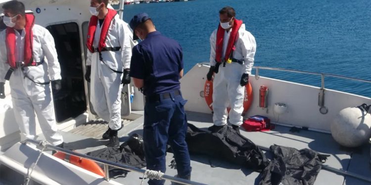 Çanakkale’de göçmen teknesi battı: 4’ü çocuk 6 kişi öldü