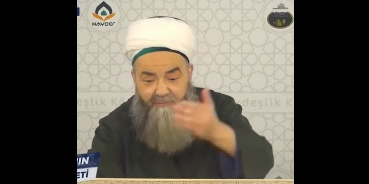 Cübbeli Ahmet: Namazsızlık yüzde 90, ekmek bulduğuna şükret