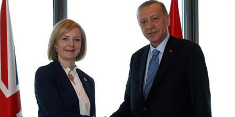 Cumhurbaşkanı Erdoğan, İngiltere Başbakanı Liz Truss ile görüştü