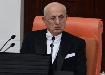 Cumhurbaşkanlığı YİK üyesi İsmail Kahraman hakkında suç duyurusu: 'Kamu davasında yargılanmalı'