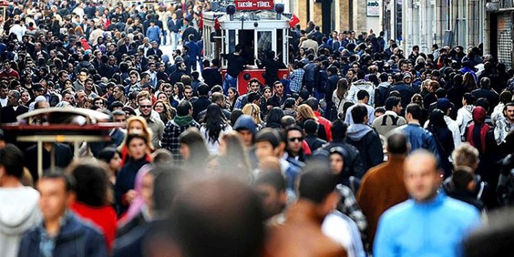 DİSK-AR: Geniş tanımlı işsiz sayısı 8,5 milyon kişiye yükseldi