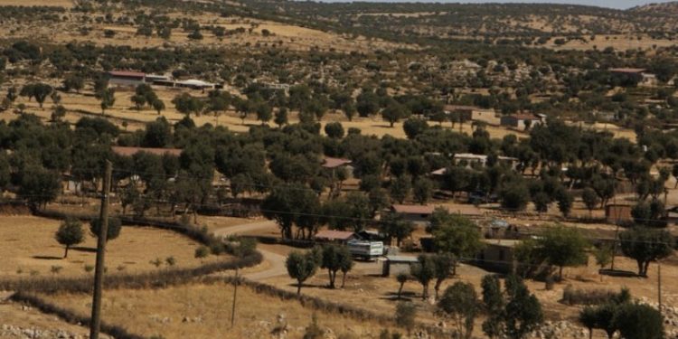 DİSKİ yıllardır vermediği suyun parasını alıyor: ‘Su vermeyip, gitmemizi istiyorlar’