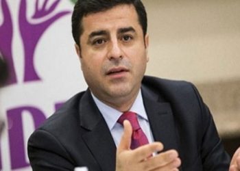 Demirtaş, Mersin’de polis evine yapılan saldırıyı kınadı