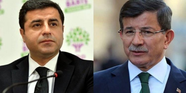 Demirtaş Savunma Grubu: Davutoğlu'nun şikayeti de katılan sıfatı da halen devam etmektedir