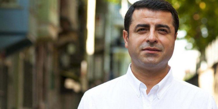 Demirtaş’tan Davutoğlu’na: Yüreğiniz soğumadı mı, ne kadar ceza istiyorsunuz?