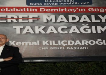Demirtaş'tan Elazığ'daki reklam panolarına tepki: Halkımız provokasyonlara alet olmayacak