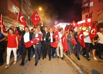 Dikili’de kültür, edebiyat ve sanat rüzgarları esti