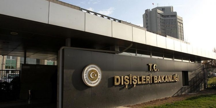 Dışişleri Bakanlığı: Rusya'nın referandum kararı gayrimeşru