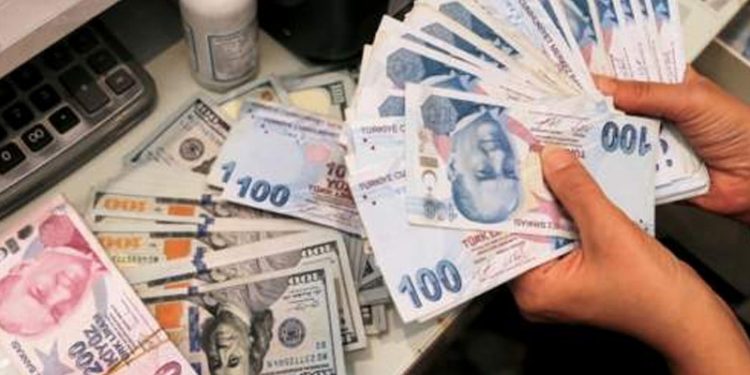 Dolar/TL yılın rekorunu kırdı: 18,26