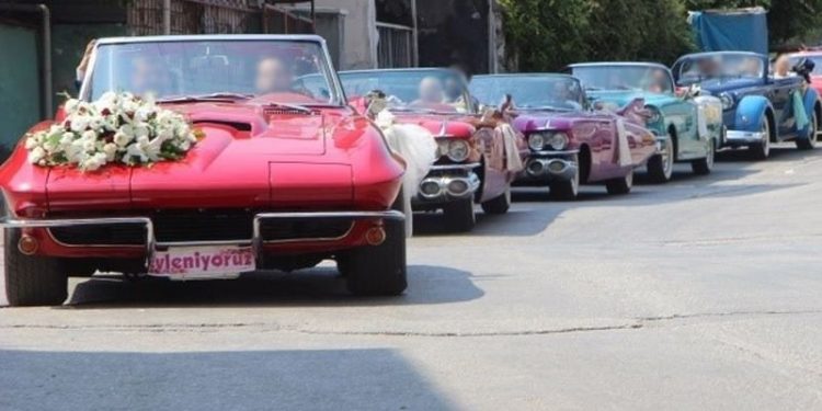 Düğün konvoyunda korna çalanlara 'çevreyi rahatsız etmek'ten ceza
