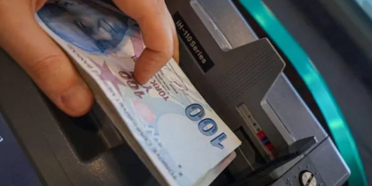 Dünyada faiz artışına gidilirken, Türkiye neden faiz indiriyor?